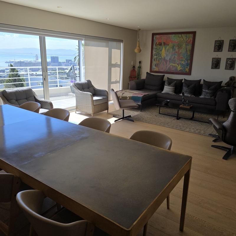 3 Bedroom Property for Sale in Green Point Western Cape